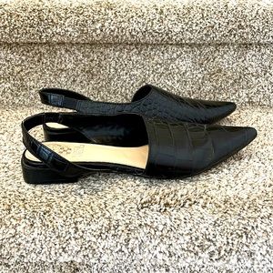 Black sling back Vince Camuto